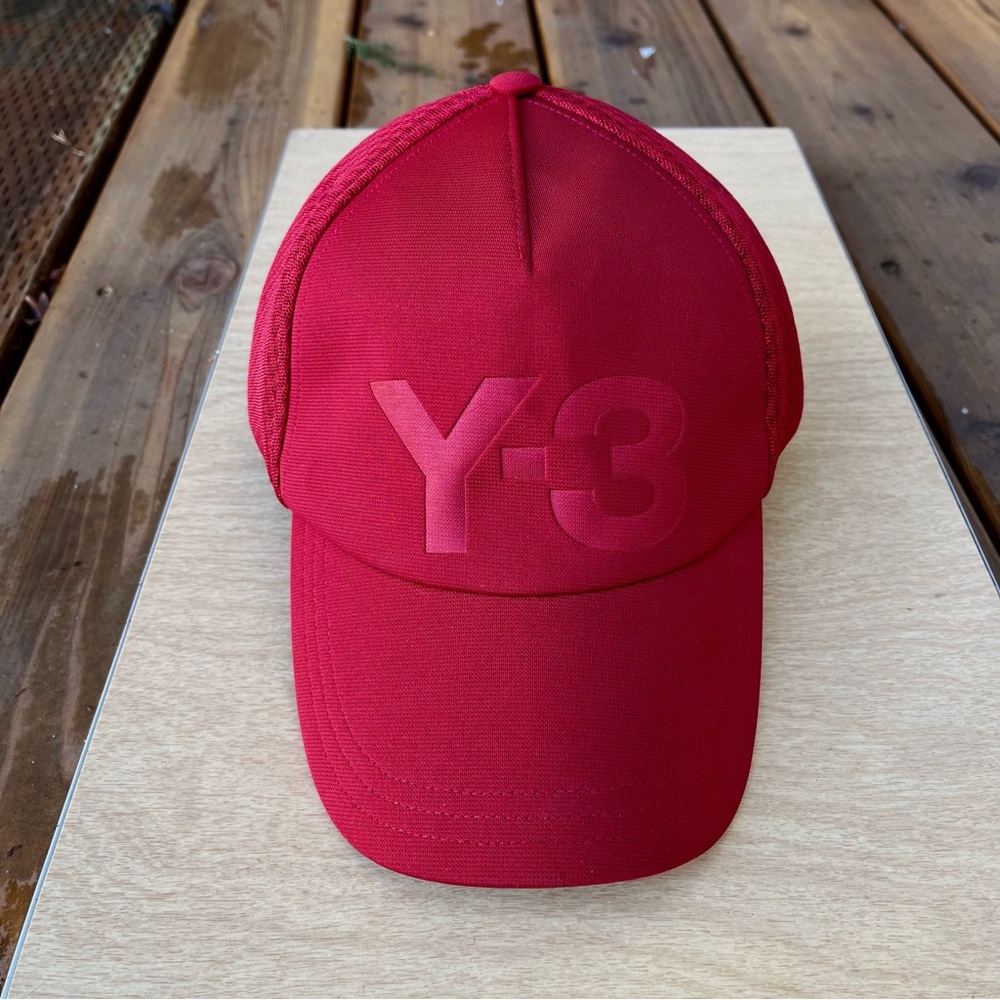 Yohji Yamamoto X Adidas Y-3 Logo Trucker Cap In Red